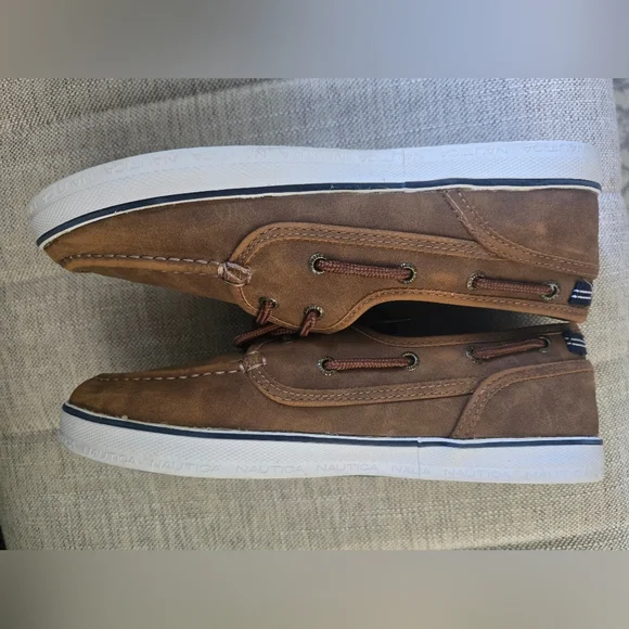 Worn Once Nautica Men's Brown Boat Shoes Size 6 - Picture 4 of 10